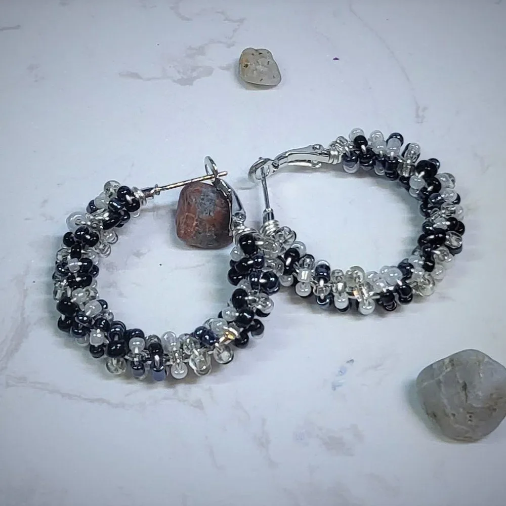 Handmade beaded hoops - Picture 4 of 4